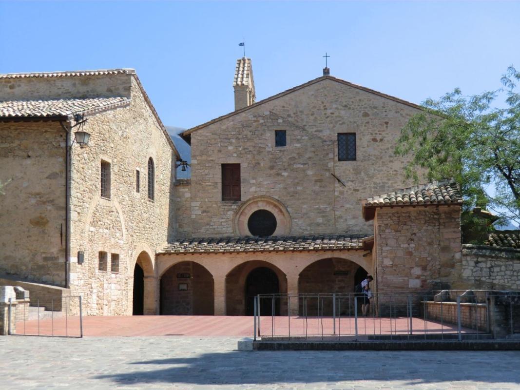 All'Ombra Di San Damiano アッシジ エクステリア 写真